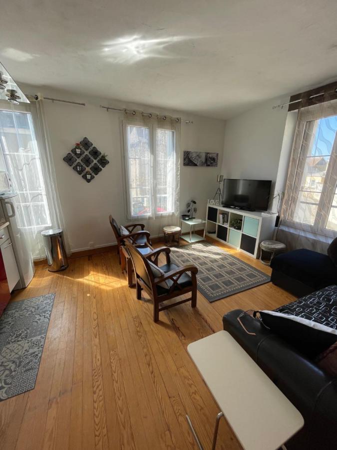 Duplex Apartment Beaumont-sur-Sarthe Екстериор снимка
